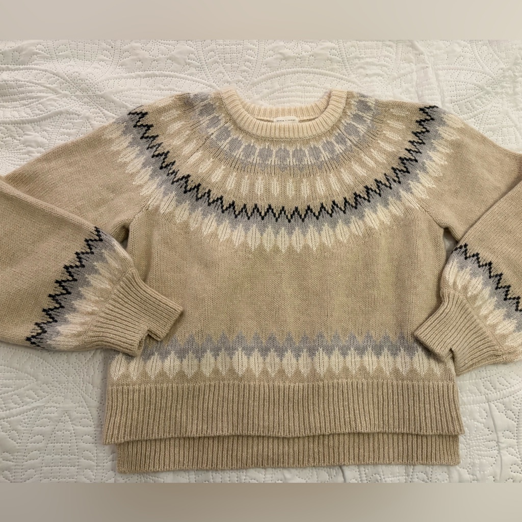 Women's Cream Patterned Sweater